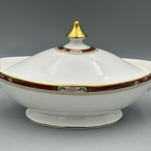 Royal Doulton Sandon H5172 - Oval Lidded Vegetable Tureen